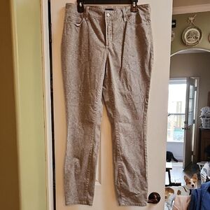 NYDJ Alina Legging in Grey Paisley